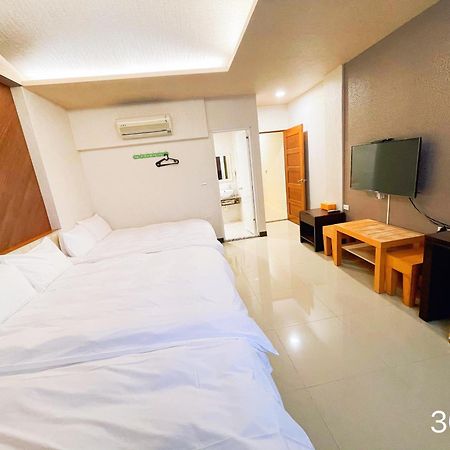 花見你民宿-近東大門夜市 Hualien City Room photo